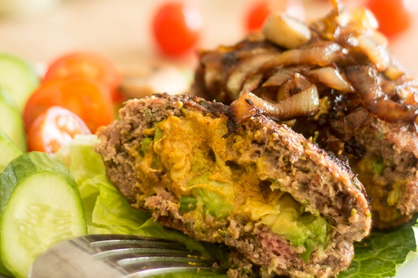 paleo diet, paleo recipes, Avocado Spicy Mayo Patties