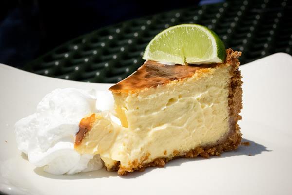 paleo diet, paleo recipes, No Bake Paleo Key Lime Cheesecake